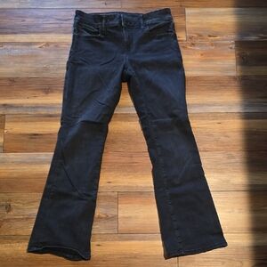 AE Next Level Low-Rise Kick Boot Jeans